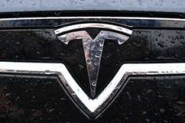 Umstrittener Kauf: Tesla schnappt sich Ökostrom-Firma